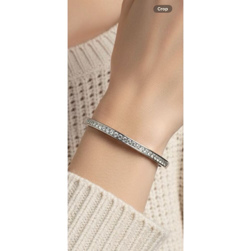 Vintage Swarovski Crystal Hinged Bangle Bracelet